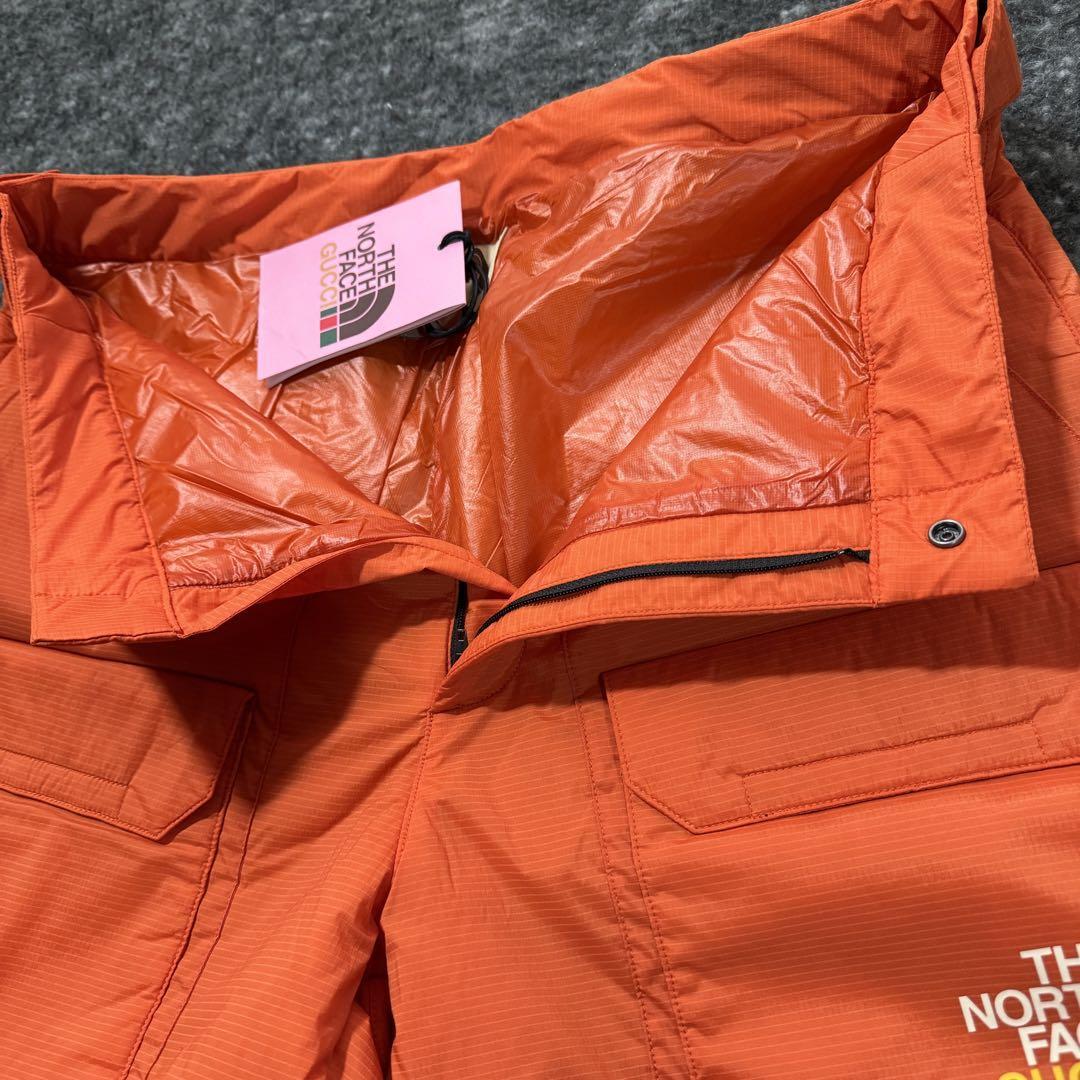 新品正規品 GUCCI × THE NORTH FACE カーゴパンツ M グッチ ザ・ノースフェイス 人気コラボ ウーブン パンツ 人気 キルティング タグ付き