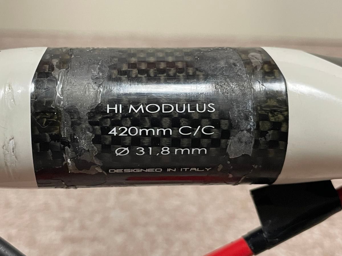 Cinelli (チネリ) RAMラムホワイト カーボンハンドル 420mm Cinelli (チネリ) RAMラムホワイト カーボンハンドル 420mm