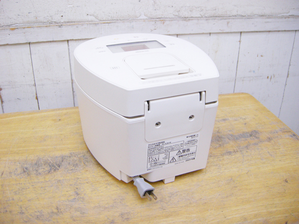 アイリスオーヤマ・IHジャー炊飯器・2021年製・RC-IL50-W・5.5合炊き・中古品・149397_画像8