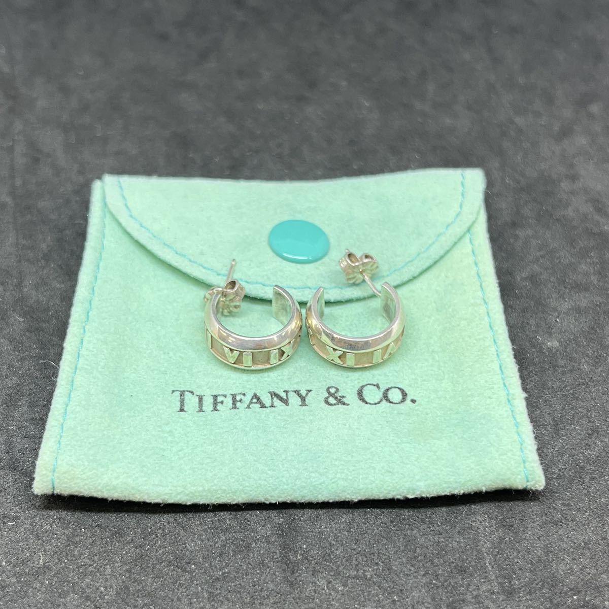 ＊TIFFANY＆Co. ティファニー ATLAS アトラス フープ ピアス シルバー 925 アクセサリー 両耳 レディース 袋付き_画像1