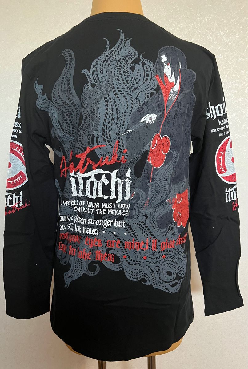 NARUTO 疾風伝 うちはイタチ Tシャツ 未着用 黒 サイズM 長袖 NARUTO 疾風伝 うちはイタチ Tシャツ 未着用 黒 サイズM 長袖