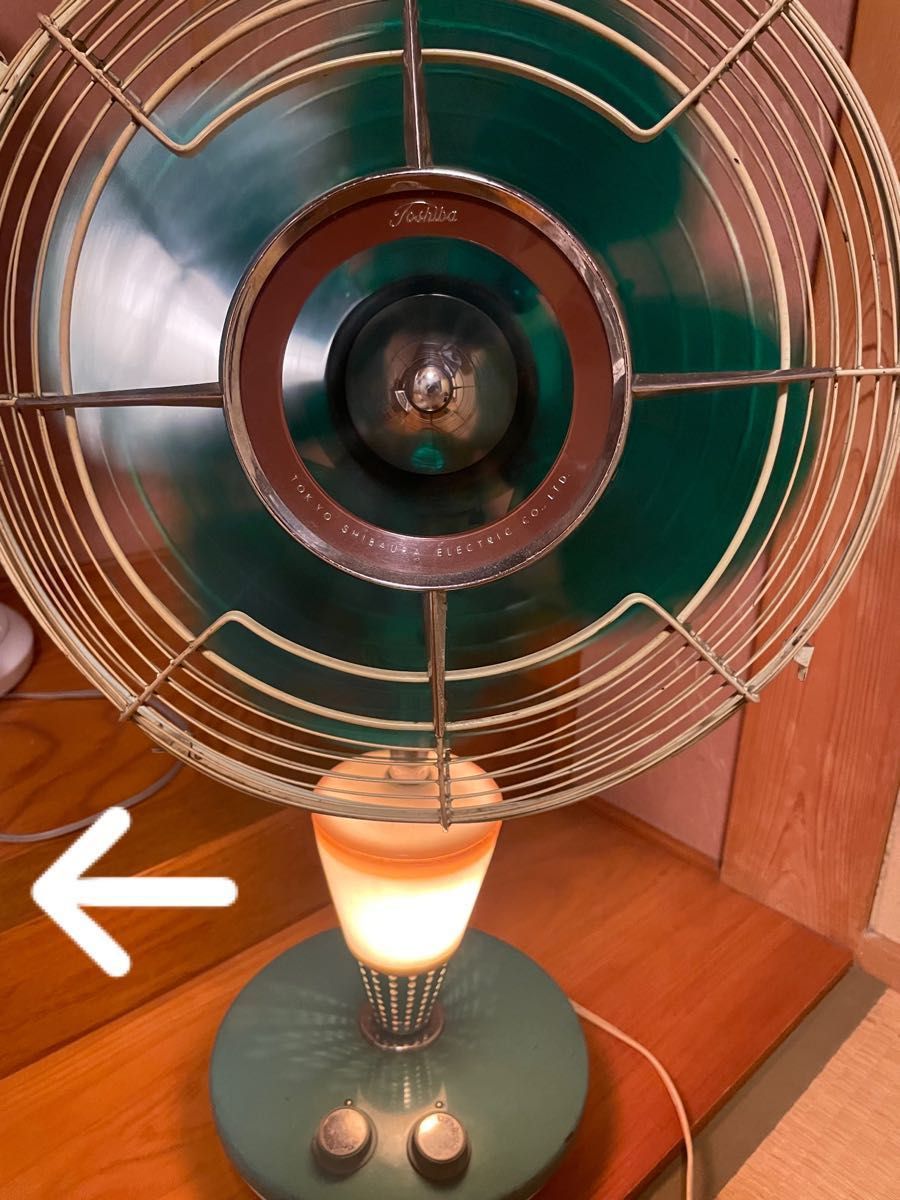 夕顔 TYPE-LP 東芝扇風機 昭和レトロ 動作確認済 照明付扇風機 夕顔 TYPE-LP 東芝扇風機 昭和レトロ 動作確認済 照明付扇風機