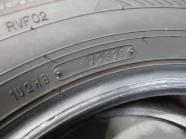 シマ★ 中古 夏 タイヤ 4本 215/65R16 98H グッドイヤー EfficientGrip RVF02 2021年製造 約8分山_画像5