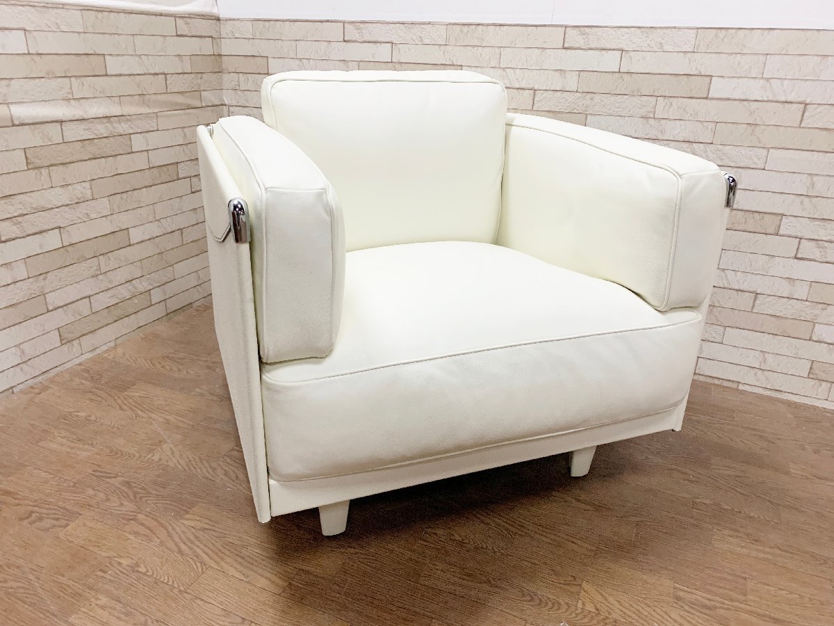 Yahoo!オークション - 美品 ポルトローナフラウ PoltronaFrau Yahoo!オークション - 美品 ポルトローナフラウ PoltronaFrau