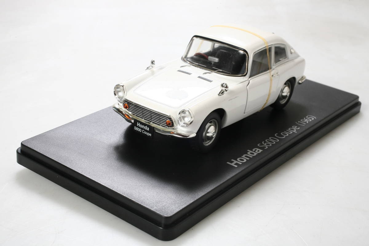 アシェット 国産名車コレクション 1/24ホンダS600クーペ 白1965 旧車 Yahoo!オークション - アシェット 1/24 Honda S600 Coupe 1965年
