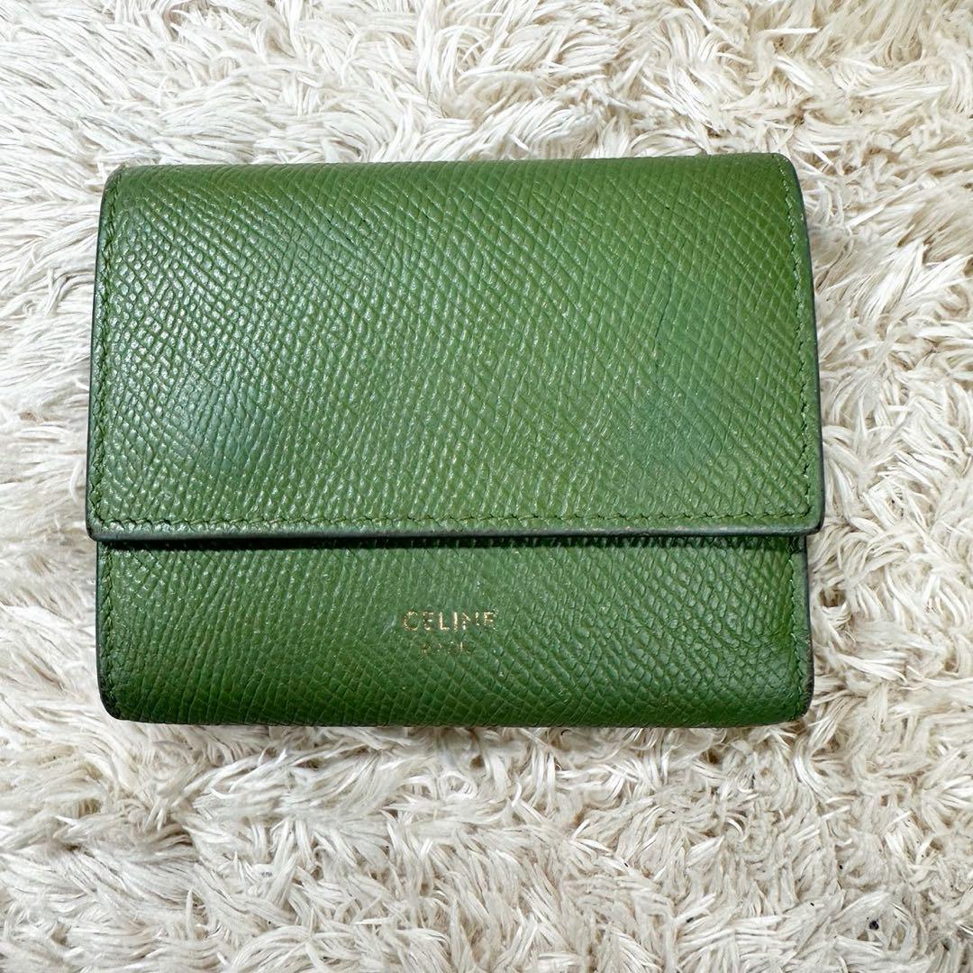 美品】セリーヌ 三つ折り財布 深緑 ダークグリーン Wホック 美品】セリーヌ 三つ折り財布 深緑 ダークグリーン Wホック