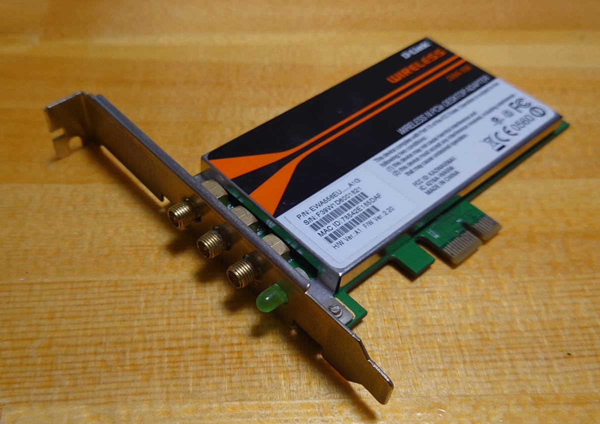 D-Link WIRELESS N PCIe DESKTOP アダプター DWA-556 ワイヤレス LAN ①_画像1