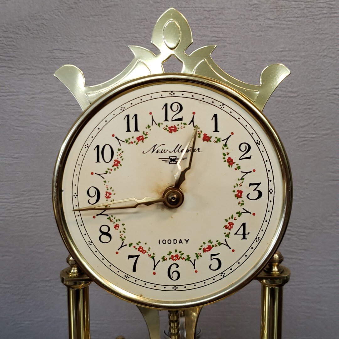 New Master 100DAY day new clock NISSIN CLOCK bracket clock glass dome rotation ... clock * Junk * glass dome bracket clock small floral print [100e1640]