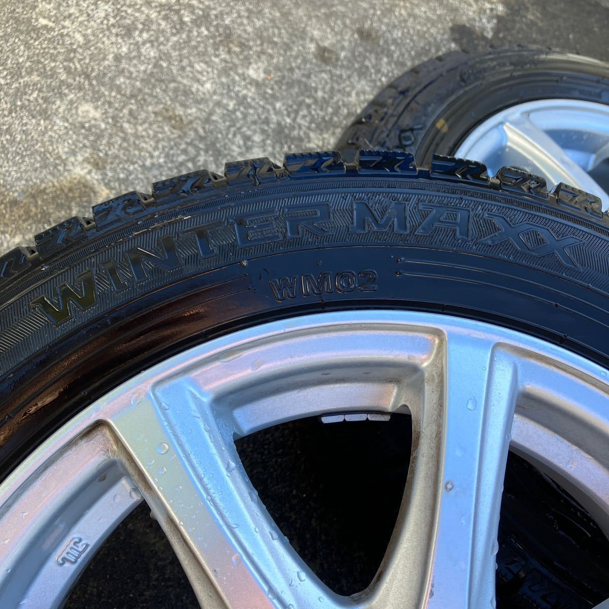 ダンロップスタッドレスタイヤ wintermaxx WM02 ホイール付き4本セット　155/65R14_画像6