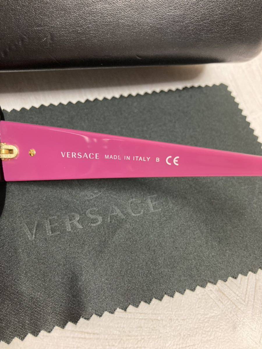 美品　VERSACE メデューサ　ブラック×ホワイト×ピンク　サングラス