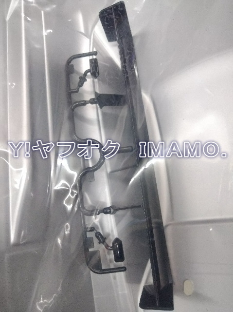 絶版　激レア タミヤ　TAMIYA Tamiya Xanavi Nismo GT-R (R34) (58311) 塗装済みスペアボディ ウイング付き 倉庫保管　未販売 新品_画像5
