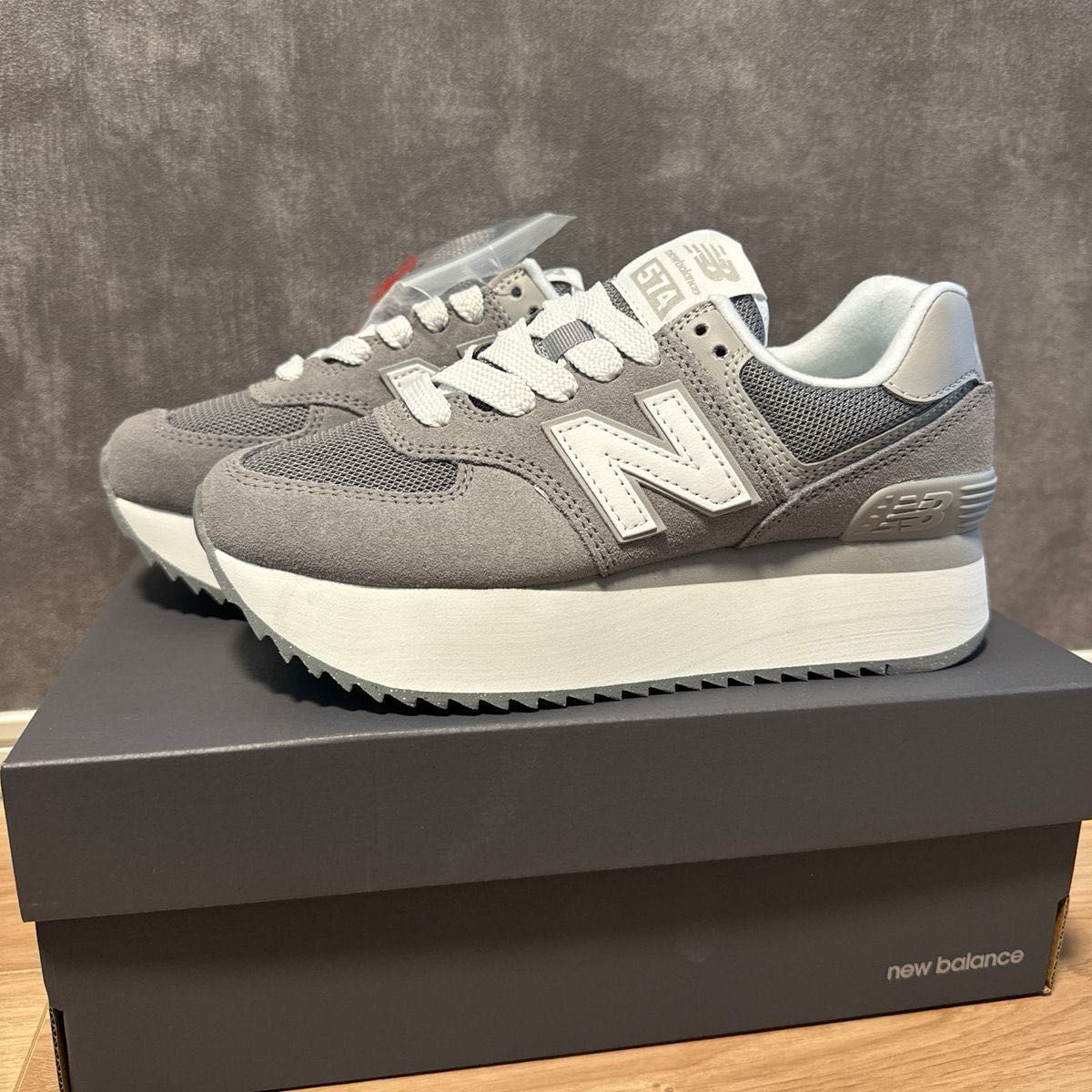 タイムSALE 厚底スニーカー【New balance】 574 Plus 24 0 タイムSALE 厚底スニーカー【New balance】 574 Plus 24 0