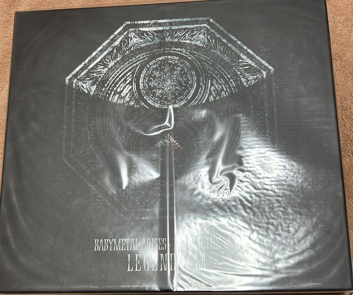 BABYMETAL ARISES - BEYOND THE MOON - LEGEND M Blu-ray CD (THE ONE限定版)_画像2