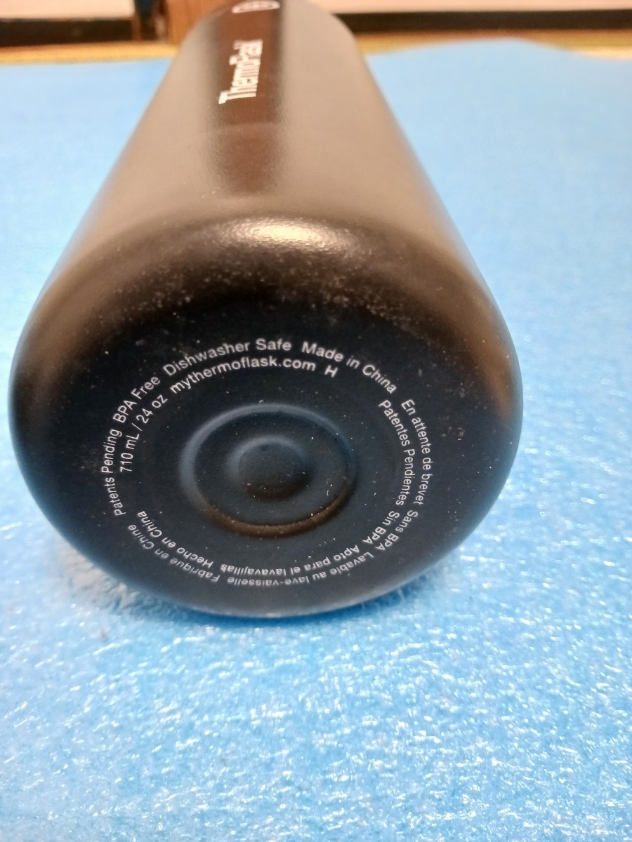サーモフラスク THERMO FLASK 保温 保冷 ステンレスボトル 水筒 24オンス 710ml ブラック BPAフリー ボトムキャップ付_画像8