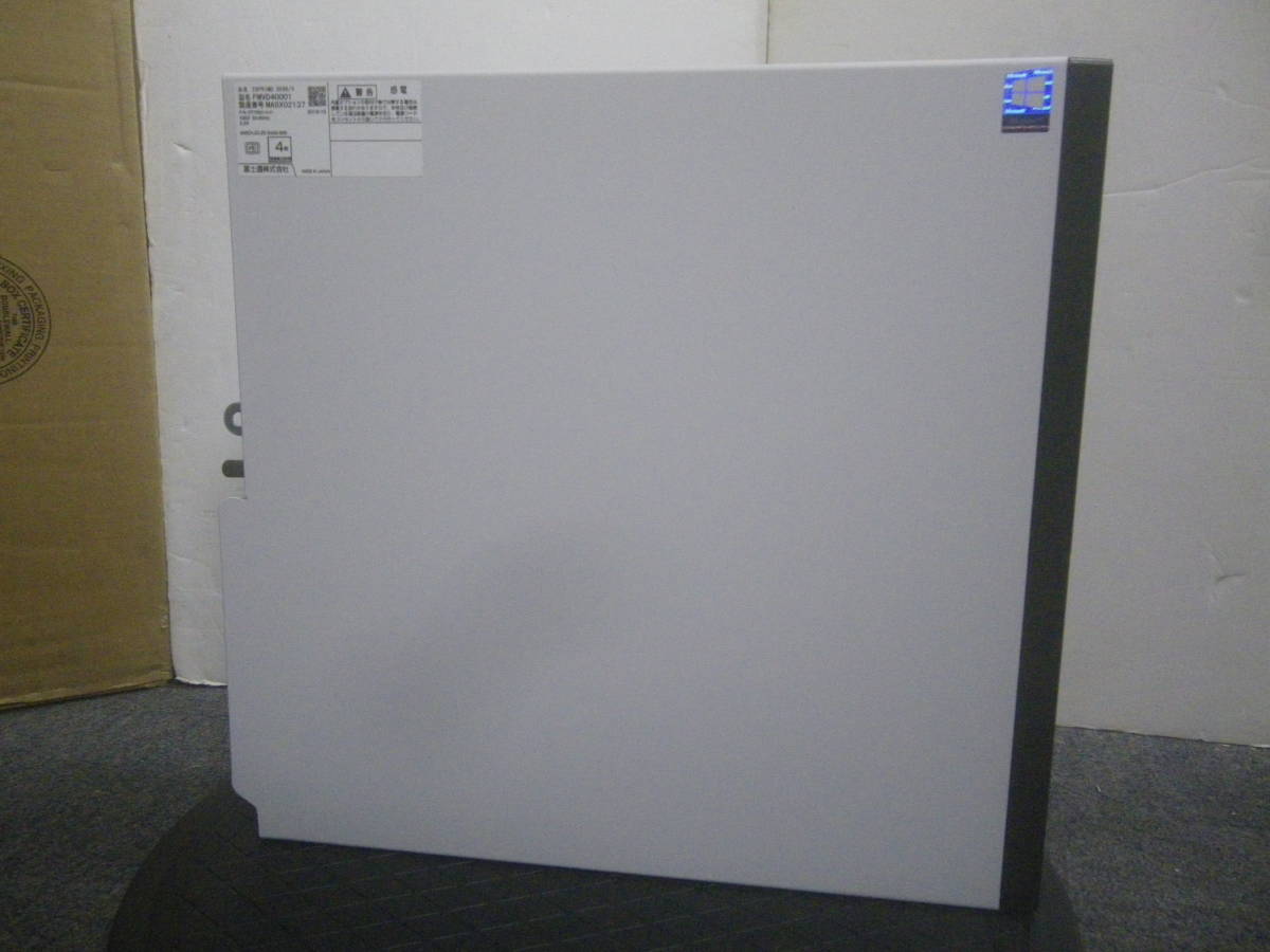 【ジャンク品】FUJITSU ESPRIMO D588/V FMVD40001 Core i7-8700 3.20GHz 16GBメモリ HDD欠品_画像2