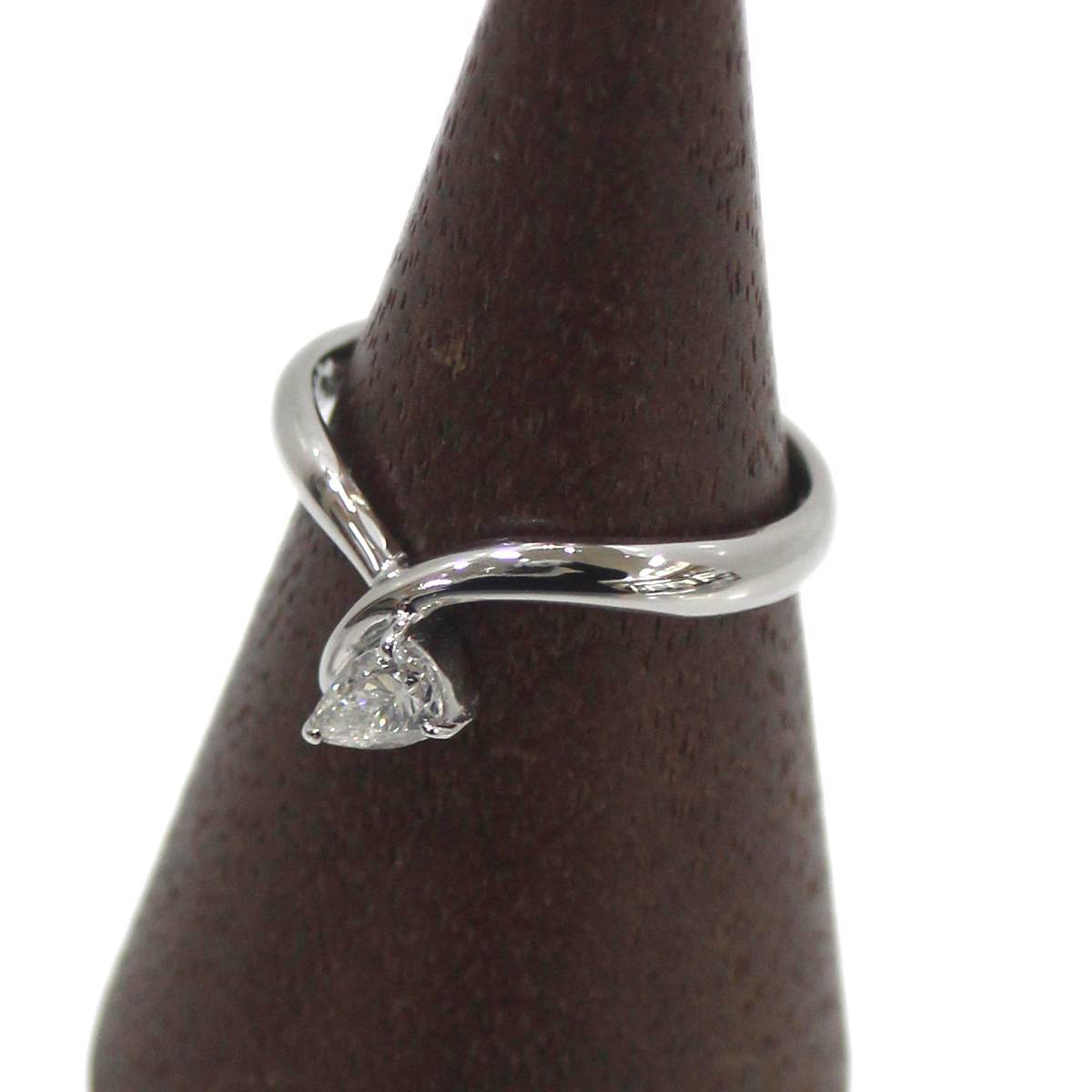 輝く高品質な Pt900ダイヤモンドリング ペアシェイプカット 0.27ct 11.5号 FS 磨き仕上げ品 Aランク プラチナ台