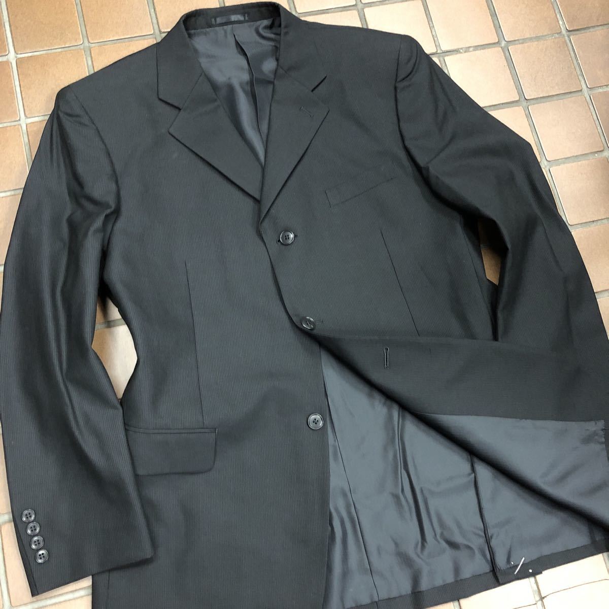 アウトレット価格【新品】紳士服　背広　メンズスーツ　セットアップ/未使用　激安/BE7 大きいサイズ/2タック　サイドベンツ_画像2