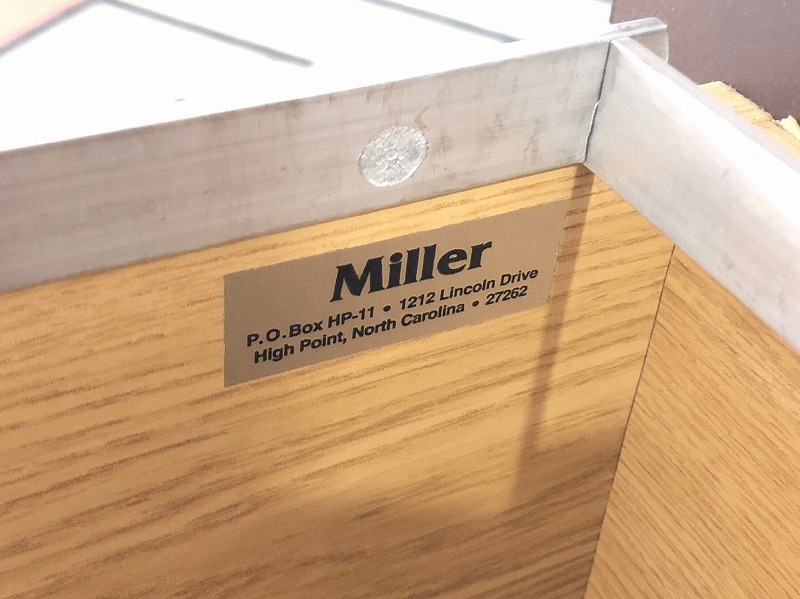 【米軍放出品】☆サイドキャビネット Miller 収納キャビネット オフィスキャビネット脇机 引き出し 2段 アメリカ家具 ☆BL13BM-W#23_画像9