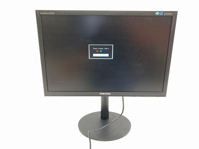 【米軍放出品】☆22インチモニター SAMSUNG B2240EW 液晶ディスプレイ 高さ調整可能 (120) ☆RL20BK-W#23_画像3