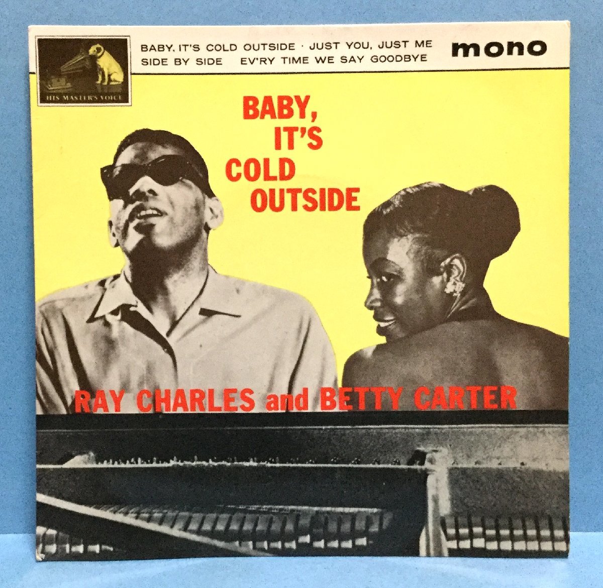 EP 洋楽 Ray Charles And Betty Carter / Baby It's Cold Outside 英盤の画像1