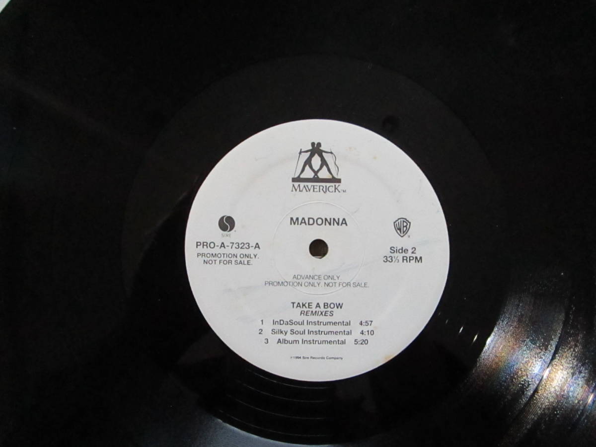 激レア!!MADONNA LPレコード「TAKE A BOW REMIXES」非売品/12インチ/マドンナ_画像3
