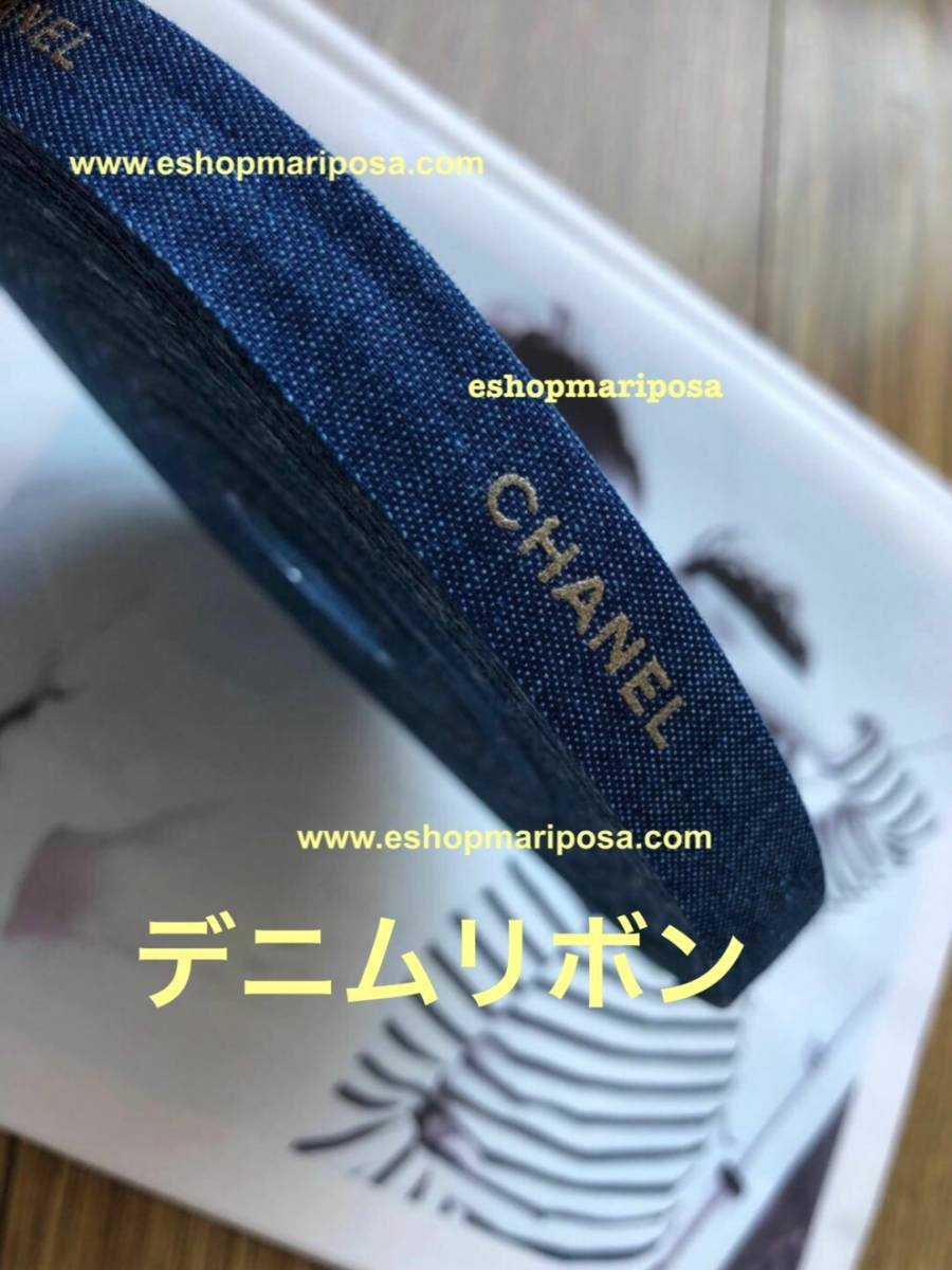 CHANEL◆シャネルリボン デニム柄 ブルー地にゴールドロゴ入り レアなデニム地 x 金色 限定リボン 非売品 ラッピングリボン 包装 2020年_画像1