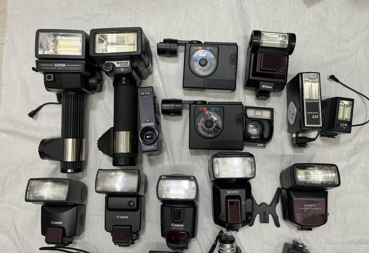 【大量】カメラ レンズ ツール計58点 20kg以上/Canon OLYMPUS Nikon MINOLTA ペンタックス フィルム デジタル 3脚などまとめ ジャンク_画像8