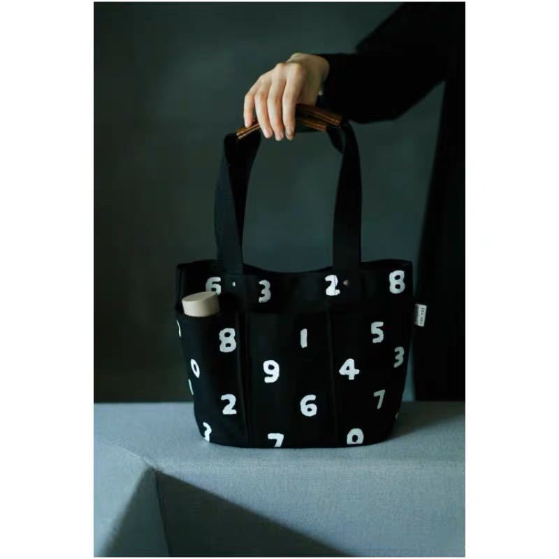  prompt decision new goods SOUSOU saw saw tote bag black 