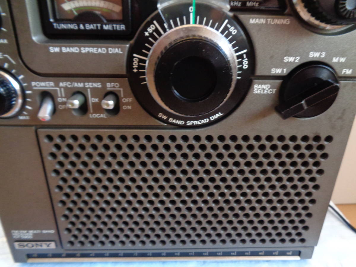 SONY　ソニーICF-5900　スカイセンサー　FM/MW/SW1/SW2/SW3 5バンドラジオ 　作動整備品_画像4