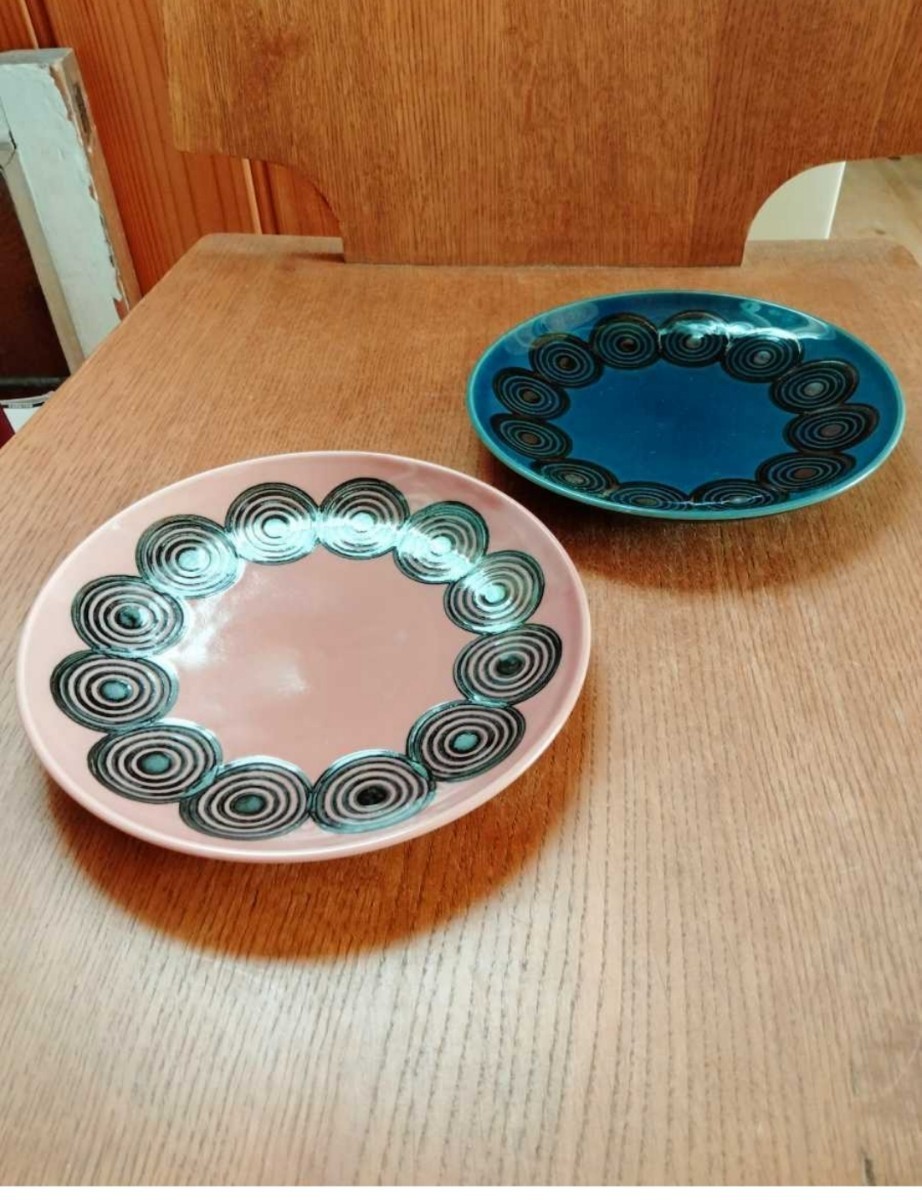 * unused goods wave . see . west mountain kiln plate 2 pieces set plate navy blue color pink NISHIYAMA JAPAN taking plate small plate cake plate desert plate Northern Europe manner pretty stylish 