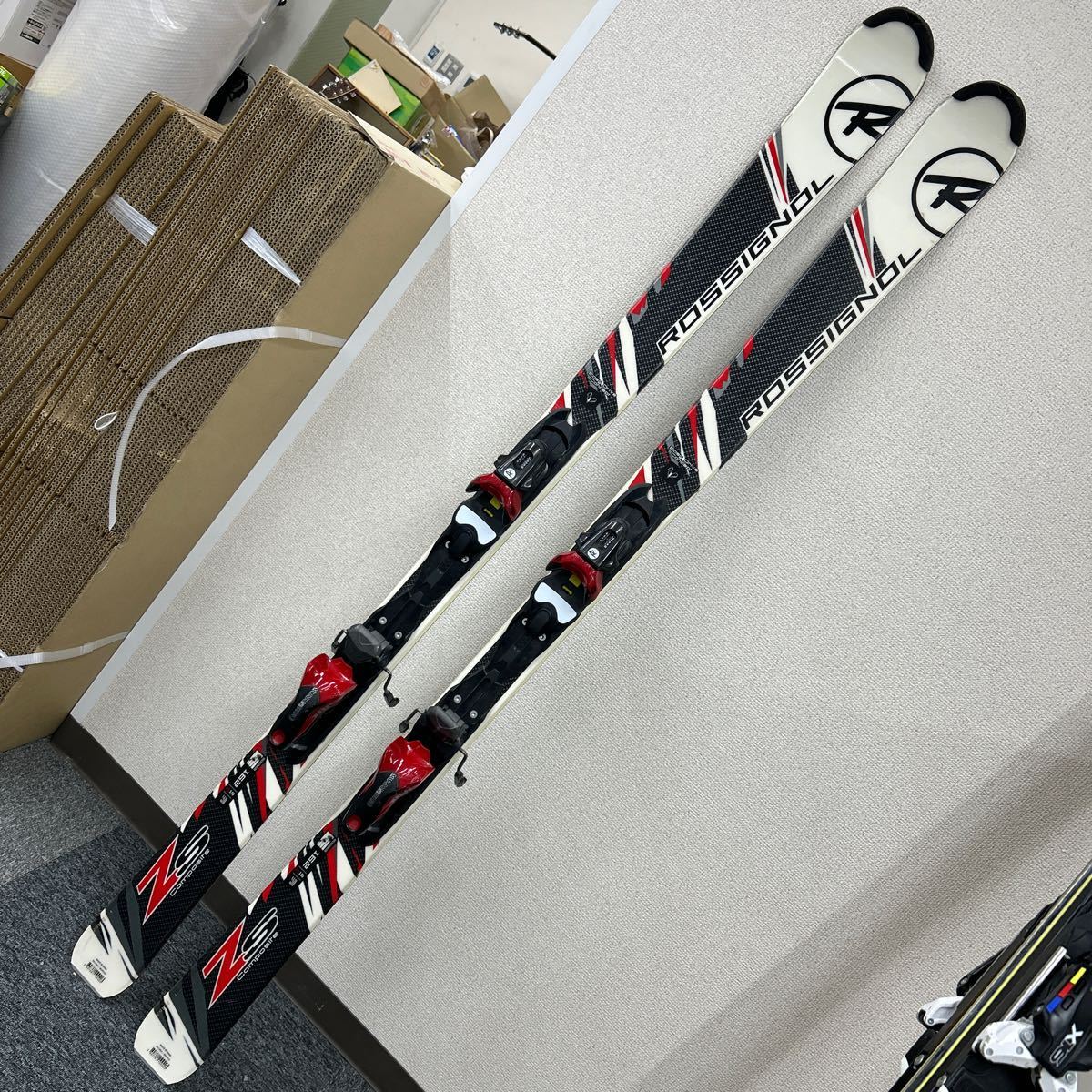 Yahoo!オークション - 4. ROSSIGNOL ZS composite スキー板 Yahoo!オークション - 4. ROSSIGNOL ZS composite スキー板