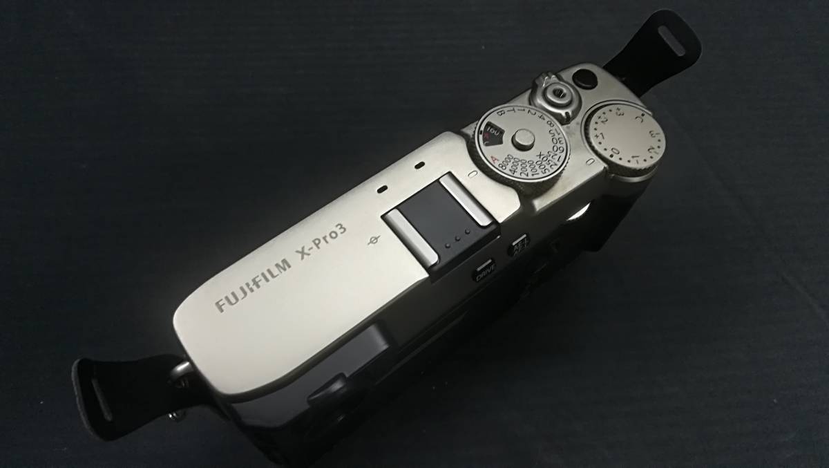 【美品♪】FUJIFILM 富士フィルム X-Pro3 ボディ 2610万万画素 ミラーレス カメラ/DRシルバー/動作品_画像5
