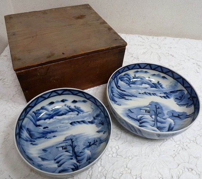 (☆BM)旧家蔵出し品 染付 山水 大小 大鉢 2点 直径25/21.8㎝ 有田焼 古伊万里 日本 アンティーク レトロ 骨董 和食器 大皿_1208＠3