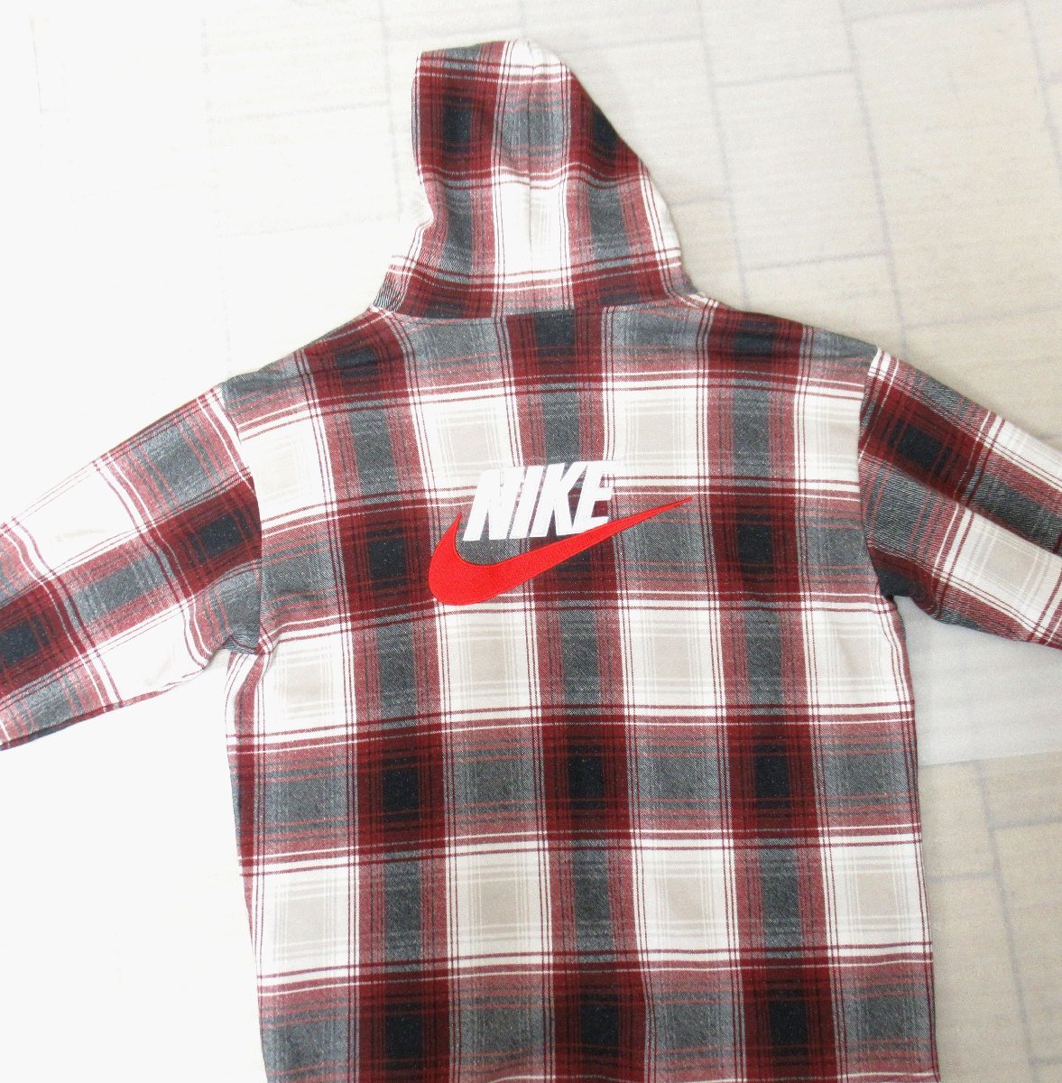 【吉村質店】【美品】2018年秋冬Supreme x Nike Plaid Hooded Sweatshirtチェック柄フード付きスウェットシャツAR5572-677＃M_画像2