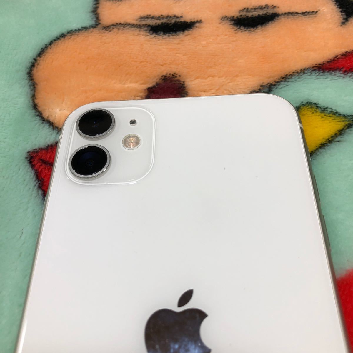 1円〜 SIMフリー iPhone11 ホワイト　64GB 判定○ 送料無料 バッテリー73%_画像3