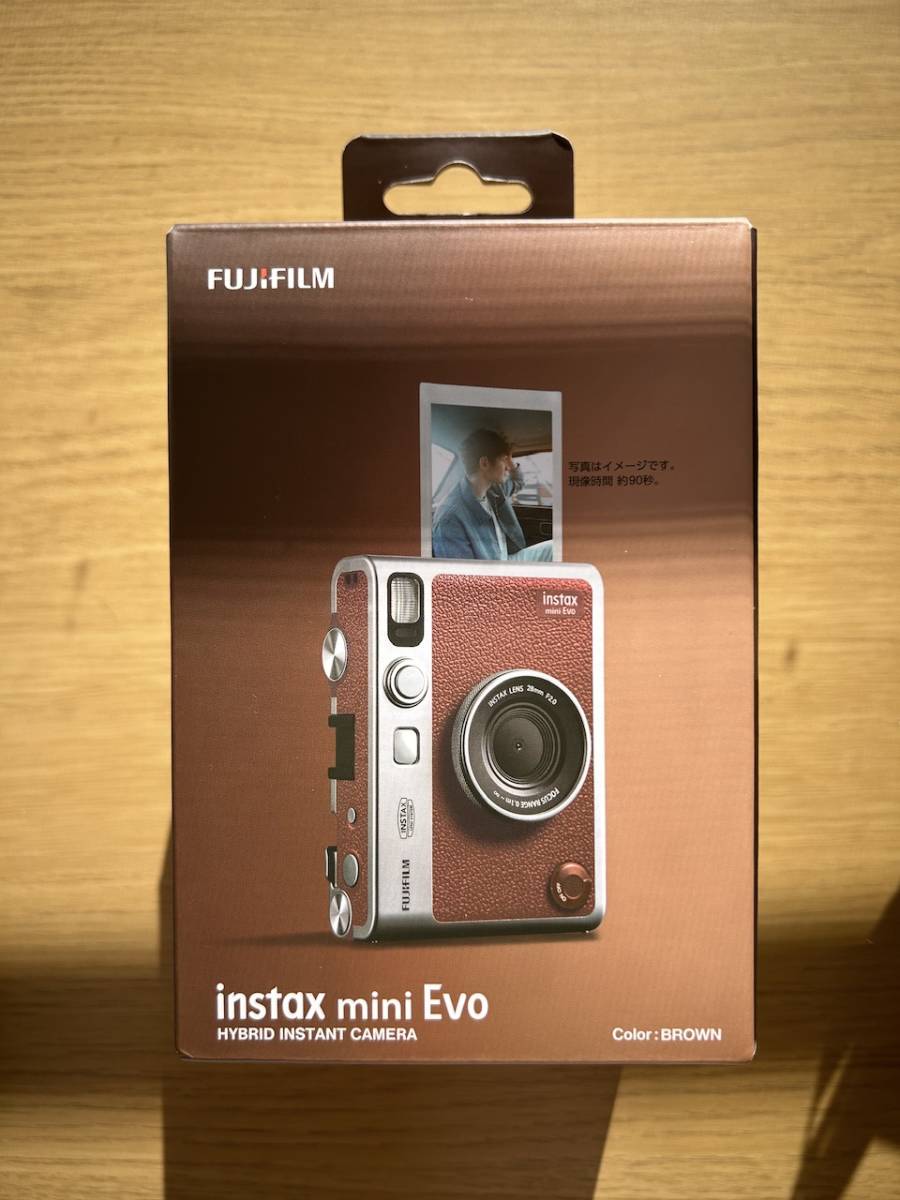 富士フイルム FUJIFILM チェキ インスタントカメラ instax mini Evo Camera ブラウン BROWN 携帯USB Type-C対応 誕生日 恋人 ギフト _画像1