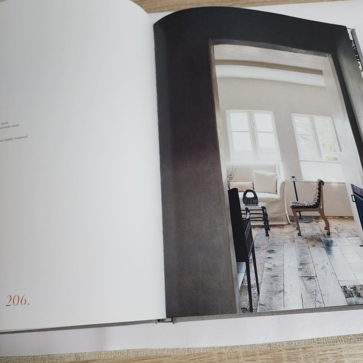 これ以上値下不可。洋書 Rizzoli ハードカバー Interiors Atelier AM 大型本 洋書 インテリア デザイン