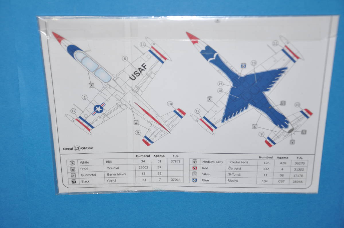 kopro デカール 1/72 チェコ アエロ L-39 アルバトロス 練習機 Aero L-39CT Albatros USAF Thunderbirds アメリカ空軍 サンダーバーズ　_画像3