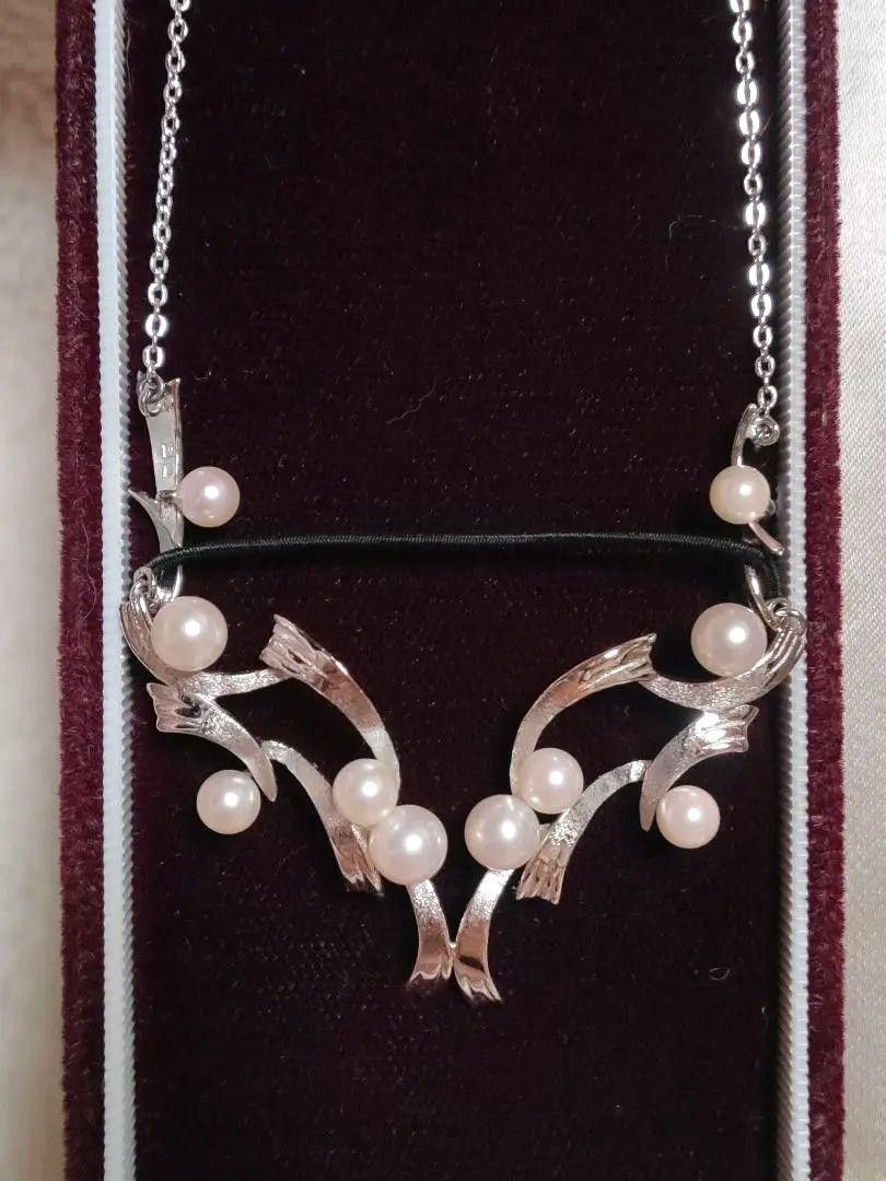 美品　タサキ真珠　デザインパールネックレス　田崎　専用ケース付き　silver