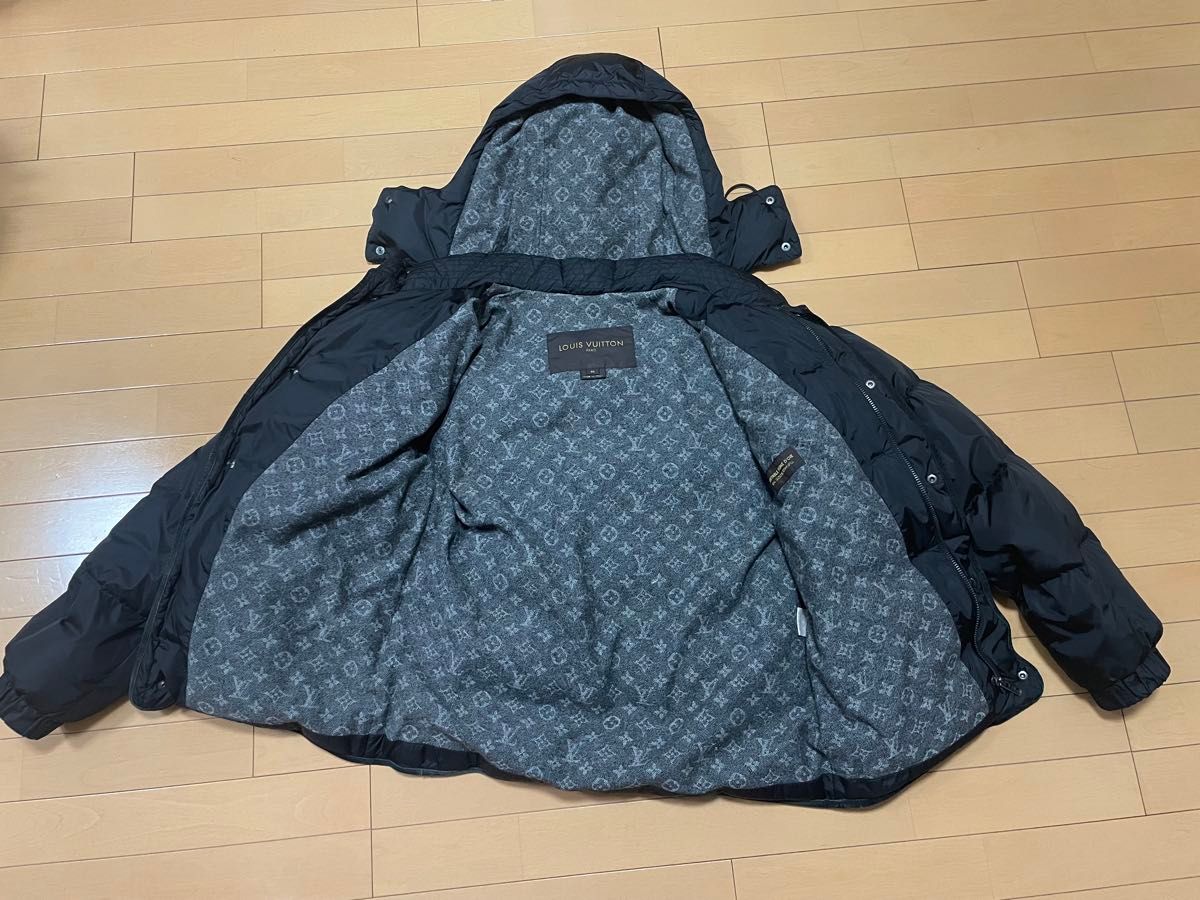 ルイ ヴィトン ダウン ジャケット LOUIS VUITTON メンズ MENS 黒 サイズ 50 L ブラック 中古 