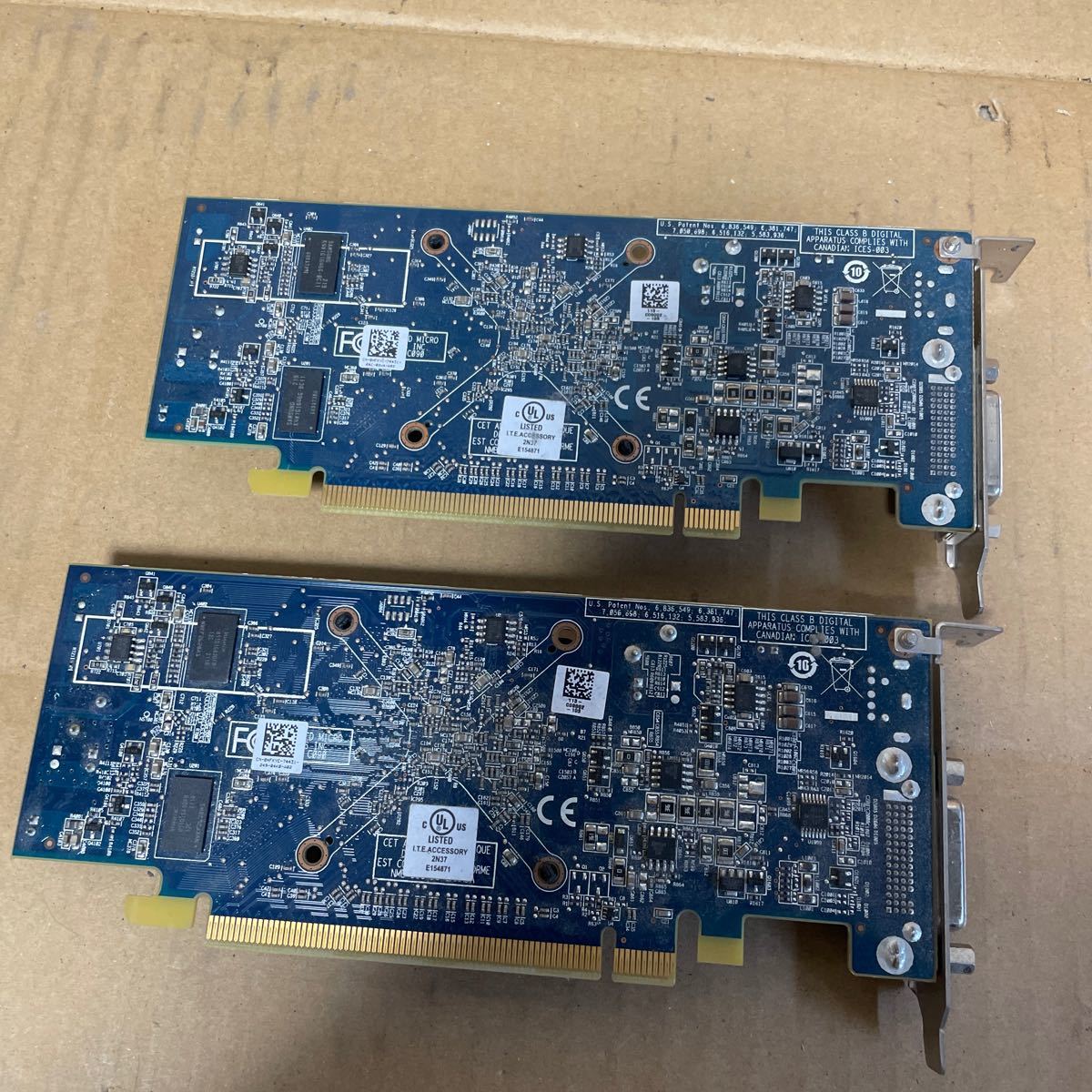 (D-50)AMD Radeon グラフィックボード ATI-102-C09003(B) PCI Express 動作品2枚セットの画像3