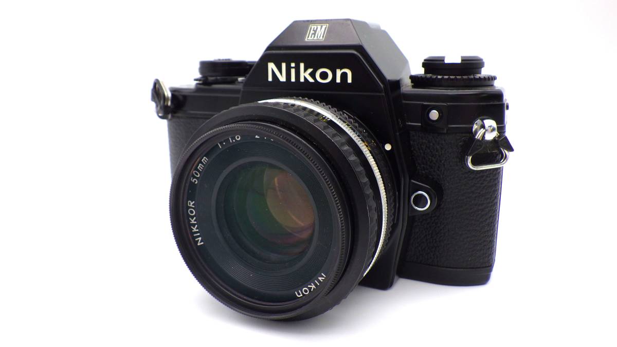 Nikon ニコン EM M90 NIKKOR 50mm f1.8レンズ付 フィルムカメラ MFカメラ 一眼レフ オールドレンズ_画像1