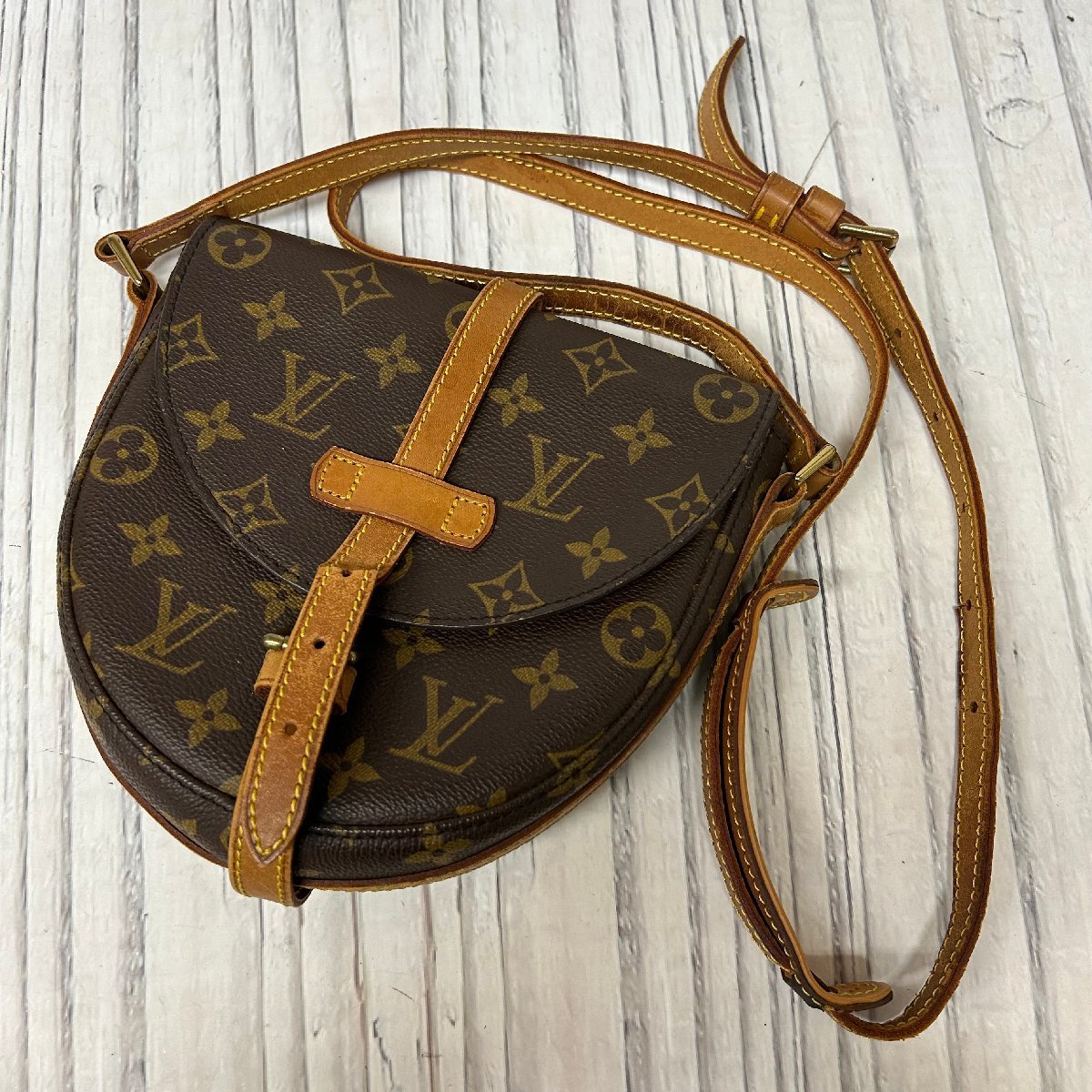 m001 Z1 LOUIS VUITTON ルイヴィトン M40646 シャンティPM モノグラム クロスボディ ショルダーバッグ ミニバッグ ブラウン系_画像1