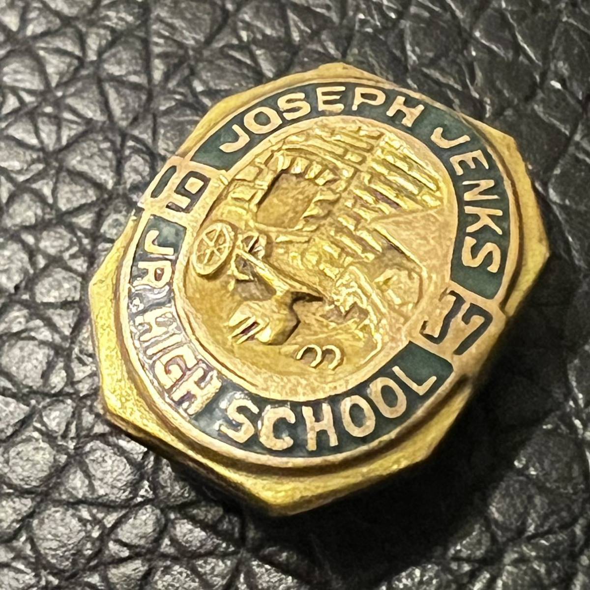  school college ring university emblem company chapter pin z40s badge /baji copper Vintage charm 50s brass antique memory pendant head order high school 37 year 