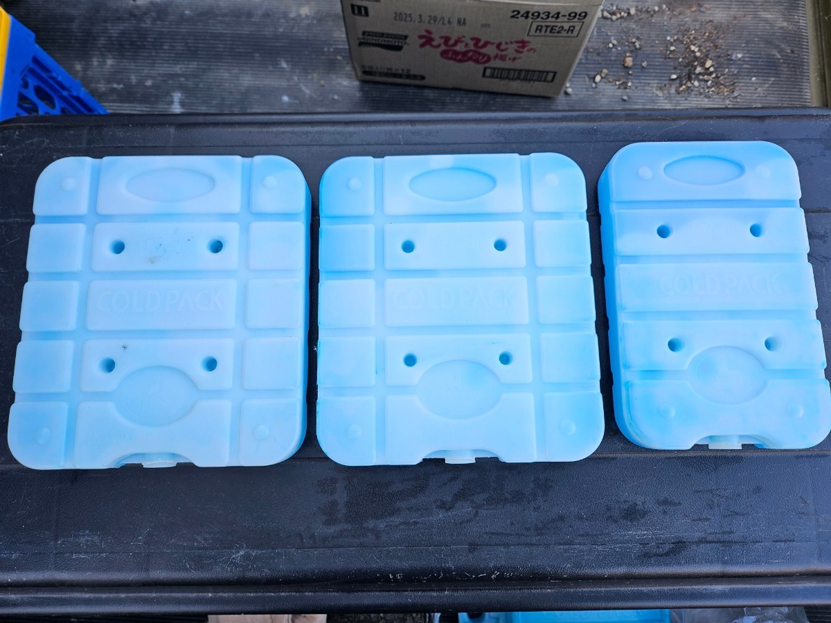 * cold pack * cooling agent *5 piece * Captain Stag * used *