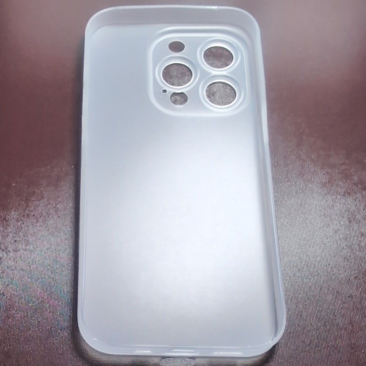 iPhone15pro 超薄型軽量カバー