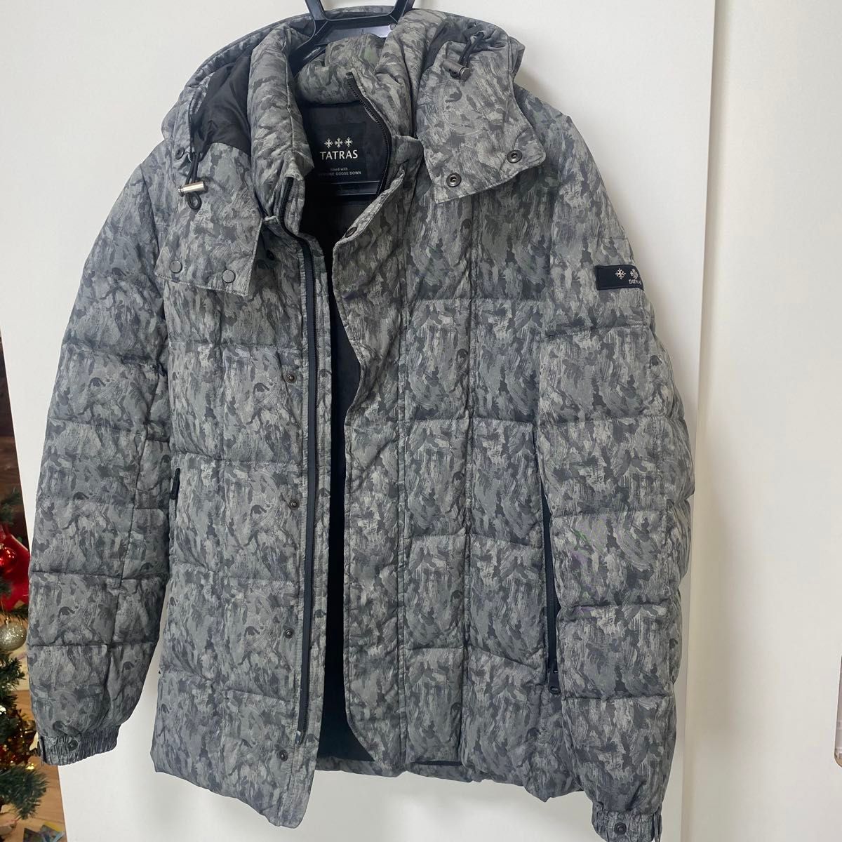 美品】TATRAS タトラス Rライン SAVIO ダウンジャケット 美品】TATRAS タトラス Rライン SAVIO ダウンジャケット