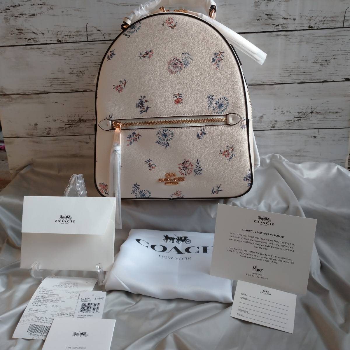 新品未使用】コーチ リュック 花柄 フラワー フローラル 新品未使用】コーチ リュック 花柄 フラワー フローラル
