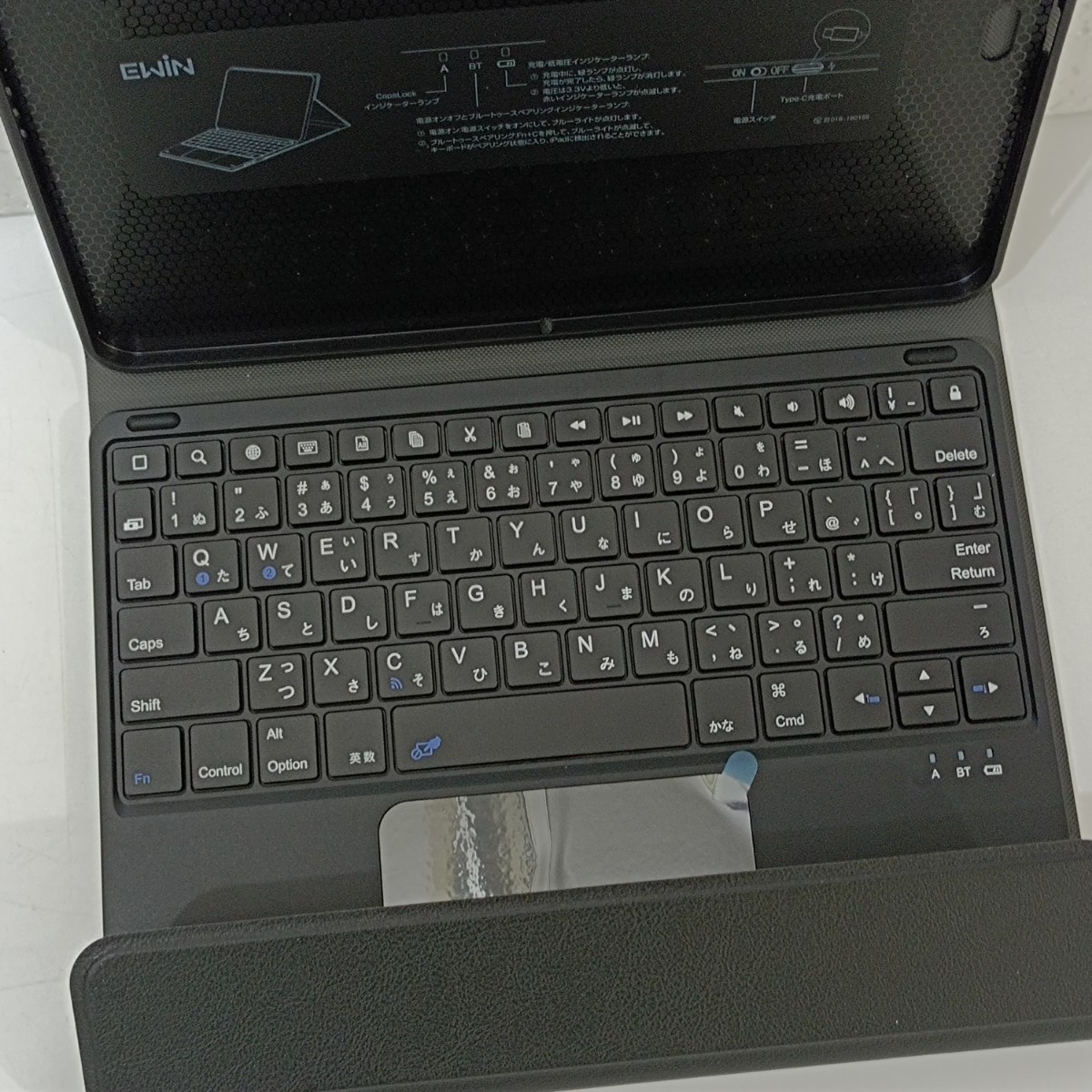 EWIN タッチパッド搭載 ブルートゥースキーボードケース 10.9/11インチiPad対応 オートスリープ スタンド機能 充電式バッテリー y1101-1_画像5