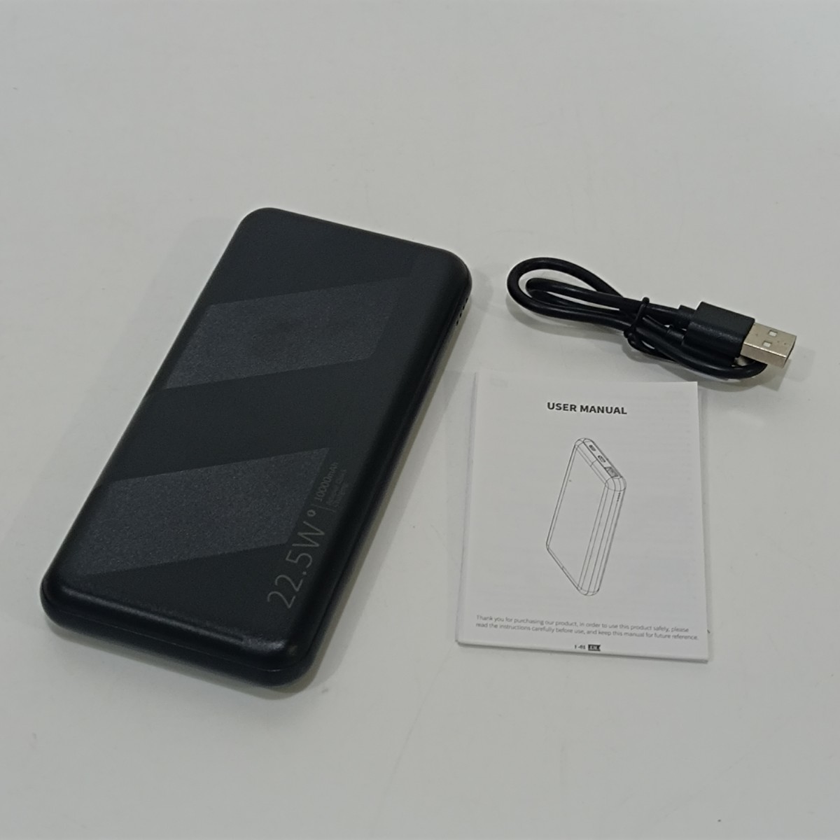 株式会社成洋 軽量薄型モバイルバッテリー 10000mAh 22.5W PD20W 黒 y1101-1_画像4